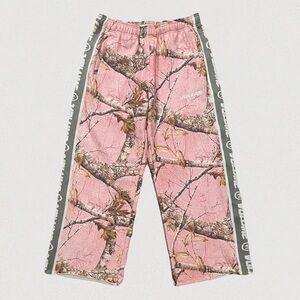 VARSITY SWEATPANTS PINK CAMO
